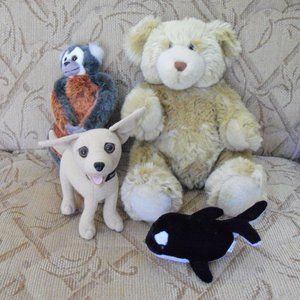 Build-A-Bear + plush for kids room(#EV859)